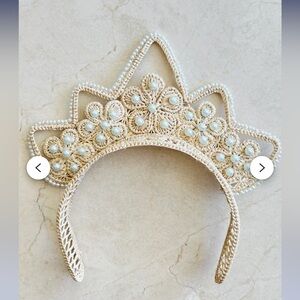 Bridal hora loca (party) pearl crown!